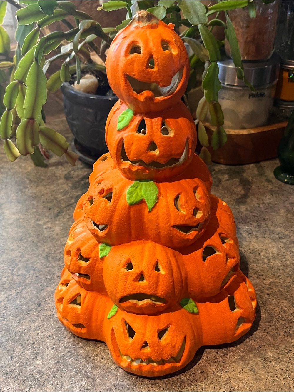 Halloween Light Up Foam Blow-mold Jack-O-Lantern Tower Of Stacked Pumpkins